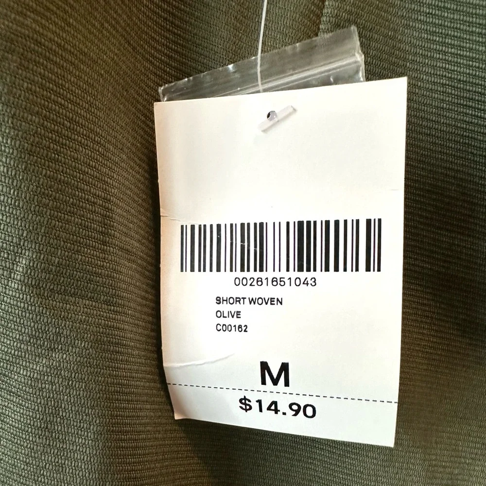 Forever21 Olive Green Shorts Size Medium  BRAND NEW with tags